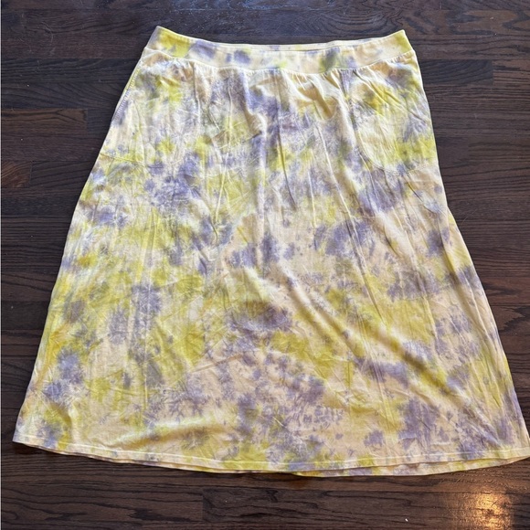 LOGO by Lori Goldstein Dresses & Skirts - LOGO by Lori Goldstein Benni Beach‎ to Street Tie-Dye Midi Skirt Size 2X NWT